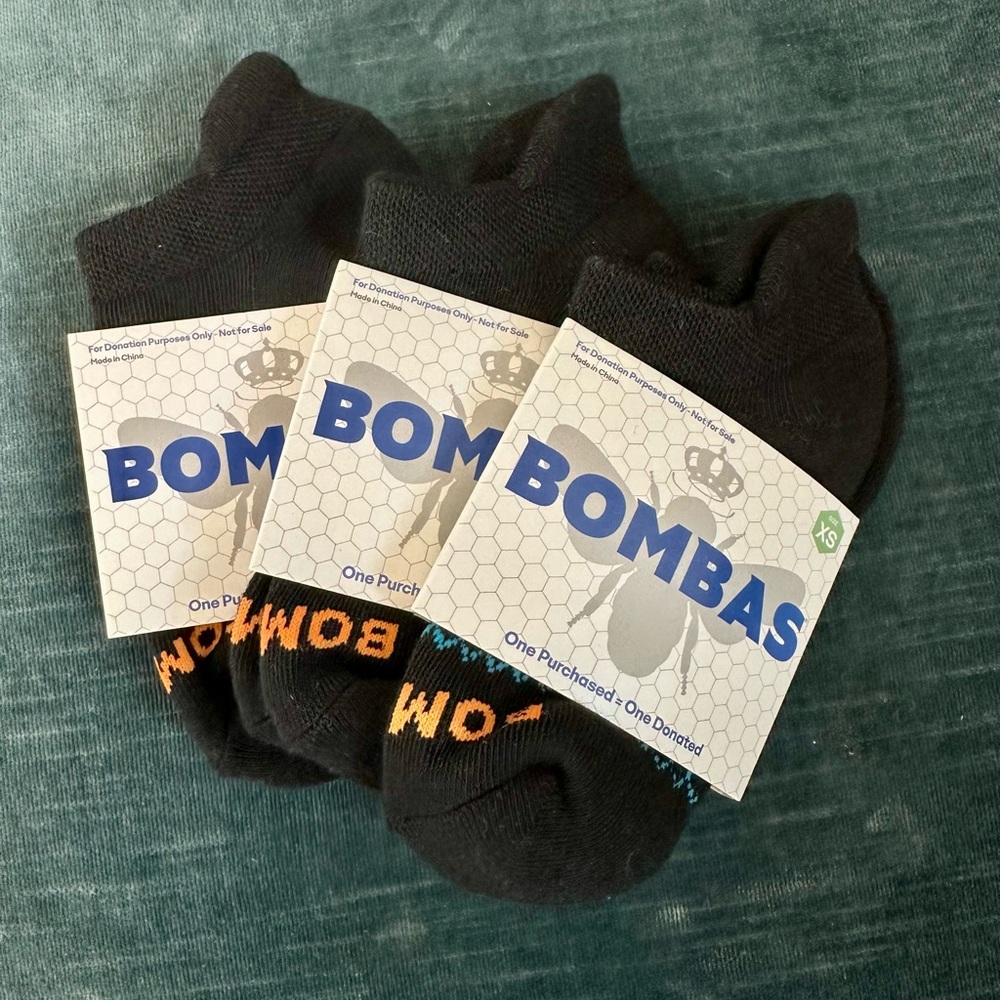 Bombas Kids Black Ankle Socks – 3-Pack (Loose) 🧦